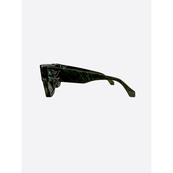Louis Vuitton Green Marble Cyclone Sunglasses - Picture 4 of 6